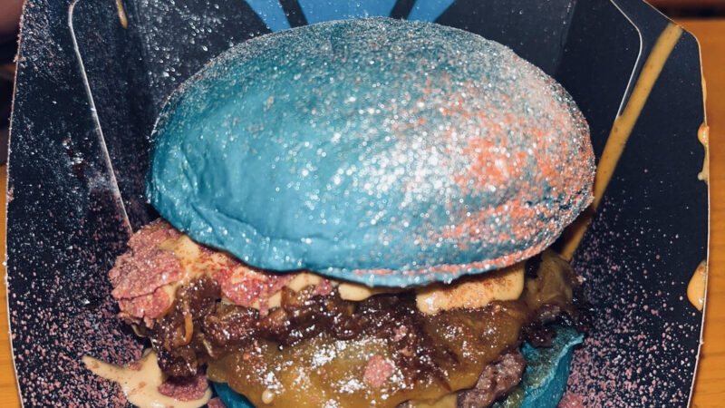 Champions Burger